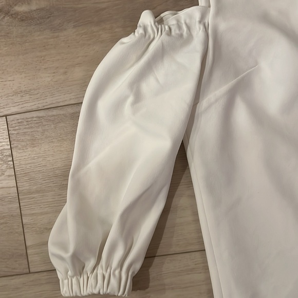 Tibi white dress off the shoulder sleeves - Picture 2 of 3